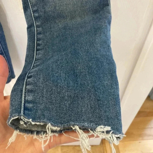 LEVI’S high rise super skinny size 31, raw  hem​ - Picture 2 of 6